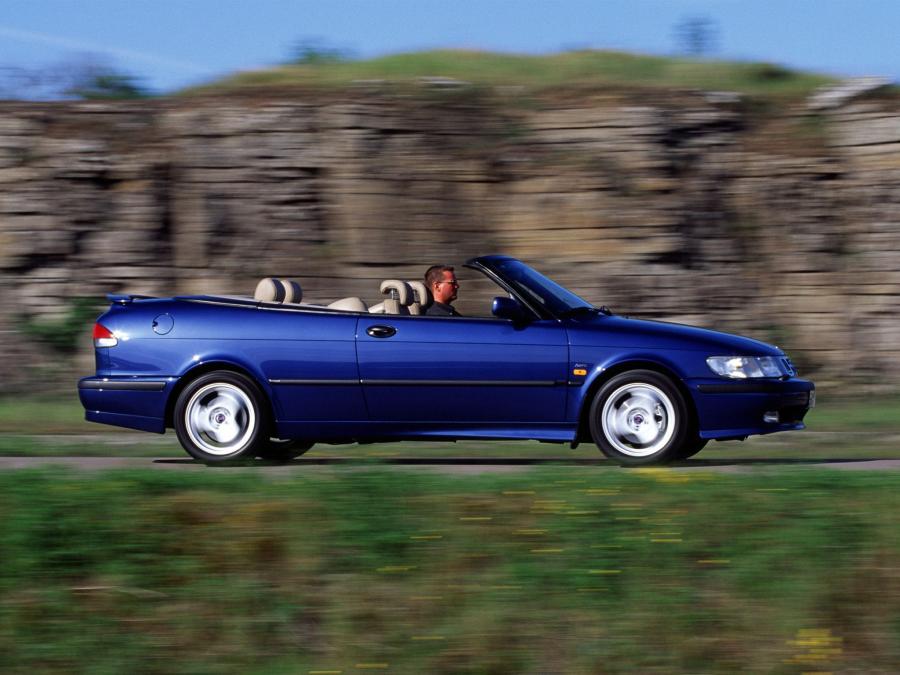  Saab 9-3 Aero Convertible 1999 года  (фото 32 из 43)